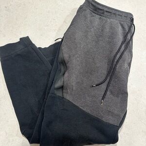 Nike Tech Fleece Sweatpants Men’s XL